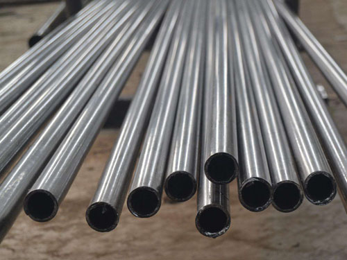 新疆精密无缝钢管生产厂家