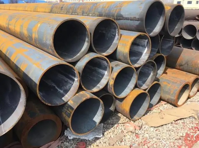 新疆厚壁大口径无缝钢管