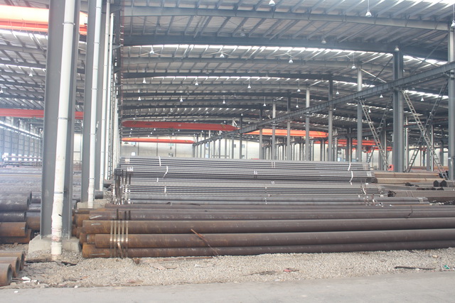 新疆厚壁小口径无缝钢管