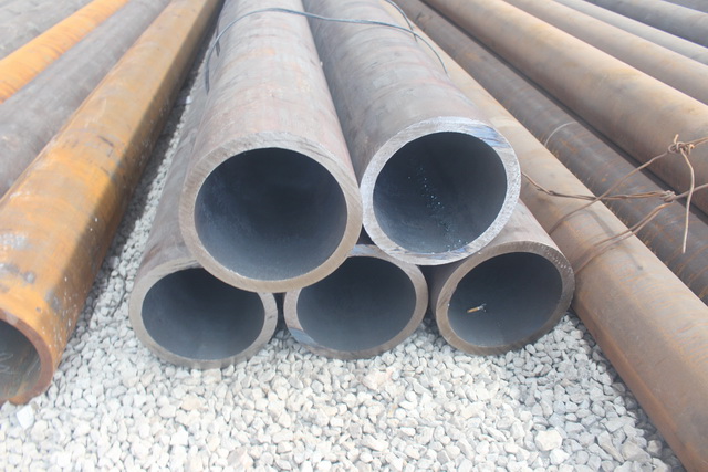 新疆大口径壁厚无缝钢管