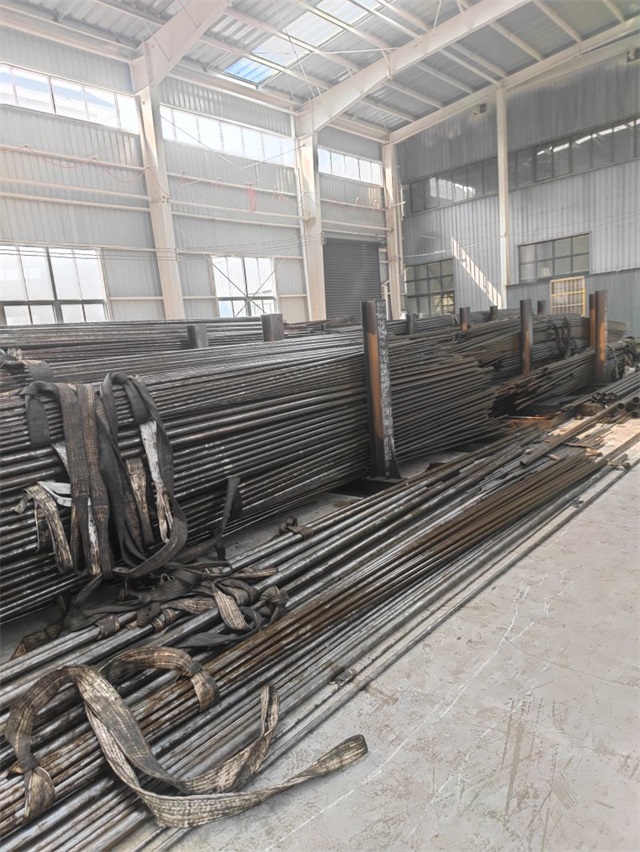 新疆45#精密无缝钢管