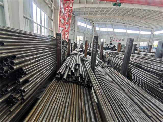 新疆45cr精密无缝钢管