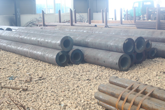 新疆厚壁无缝钢管加工