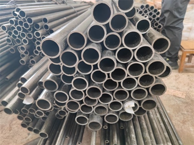 新疆精密无缝钢管定做