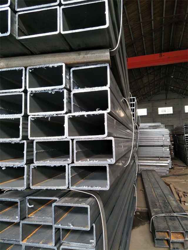 新疆镀锌无缝钢管厂家