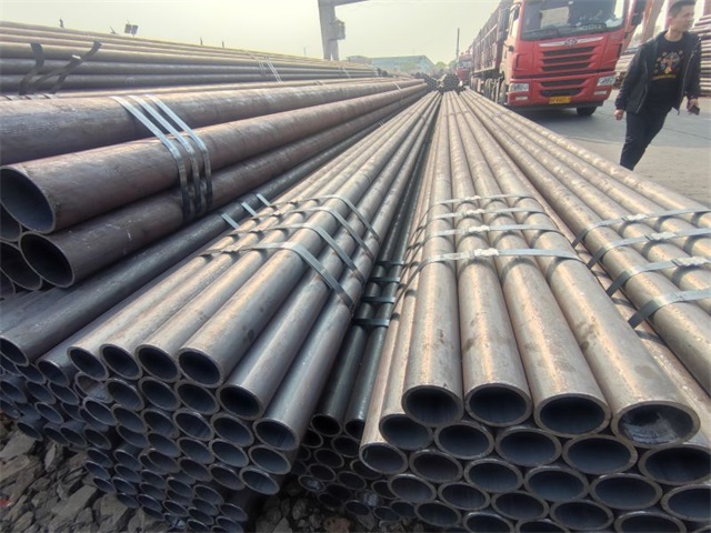 新疆20#无缝钢管焊接