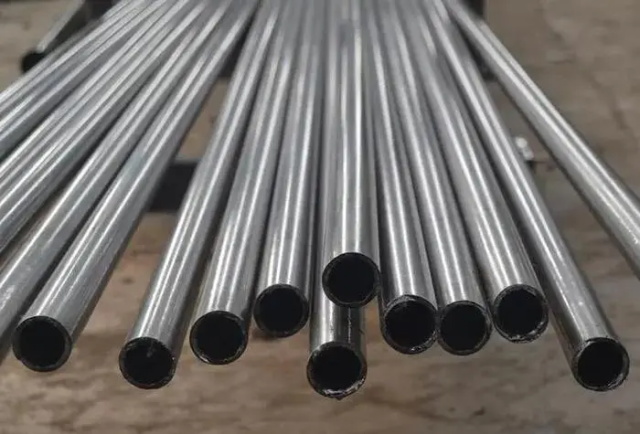 新疆精密无缝钢管质量