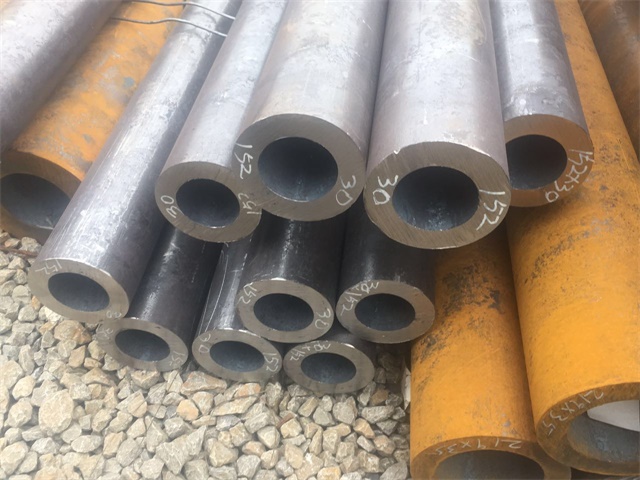 新疆厚壁无缝钢管多少钱一根