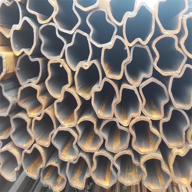 新疆异形无缝钢管厂