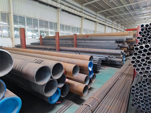 新疆15CrMoG锅炉钢管